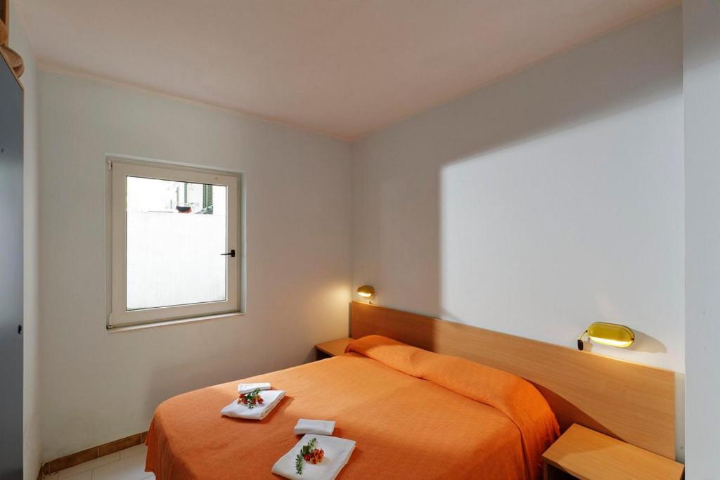 Hotel Villaggio Costa Ripa Rodi Garganico Bilik gambar